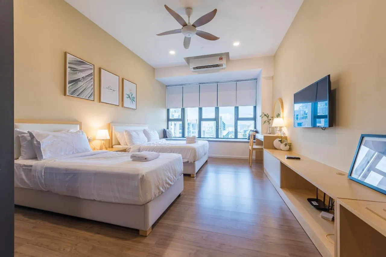 Klcc Towerviewsty5Pax At Ceylonzsuites Kuala Lumpur Apartment