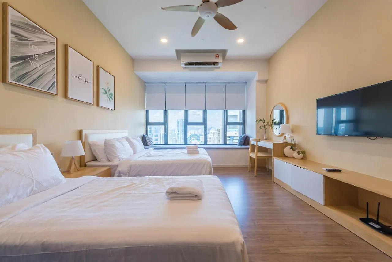 Klcc Towerviewsty5Pax At Ceylonzsuites Kuala Lumpur Apartment