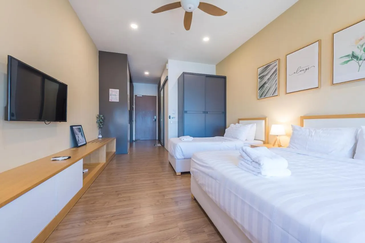 Klcc Towerviewsty5Pax At Ceylonzsuites Kuala Lumpur
