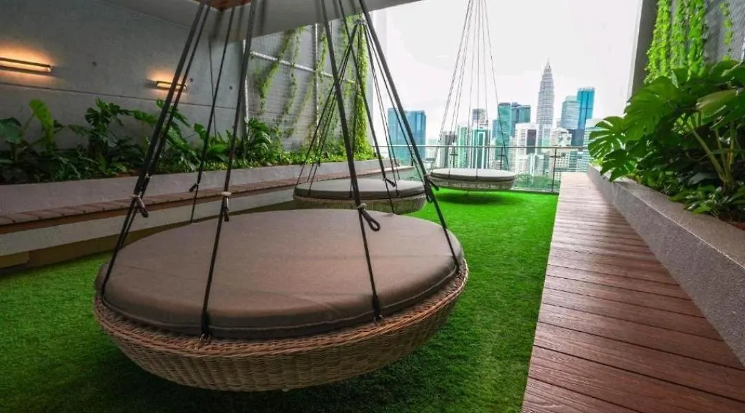Klcc Towerviewsty5Pax At Ceylonzsuites Kuala Lumpur