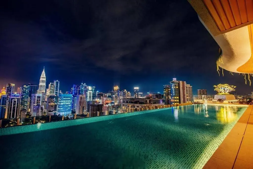 Klcc Towerviewsty5Pax At Ceylonzsuites Kuala Lumpur Apartment